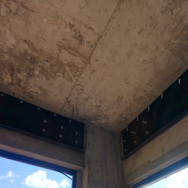 Reforço estrutural em vigas de concreto armado